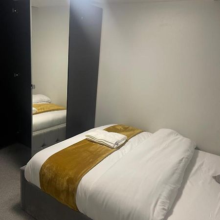 Beautiful En-Suite Bedroom Ipswich Eksteriør billede