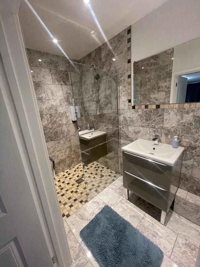 Beautiful En-Suite Bedroom Ipswich Eksteriør billede