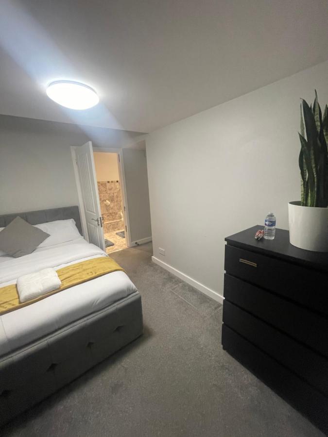 Beautiful En-Suite Bedroom Ipswich Eksteriør billede